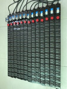 Thanh nguồn PDU 12 ổ cắm đa năng cho tủ rack MCB 32A
